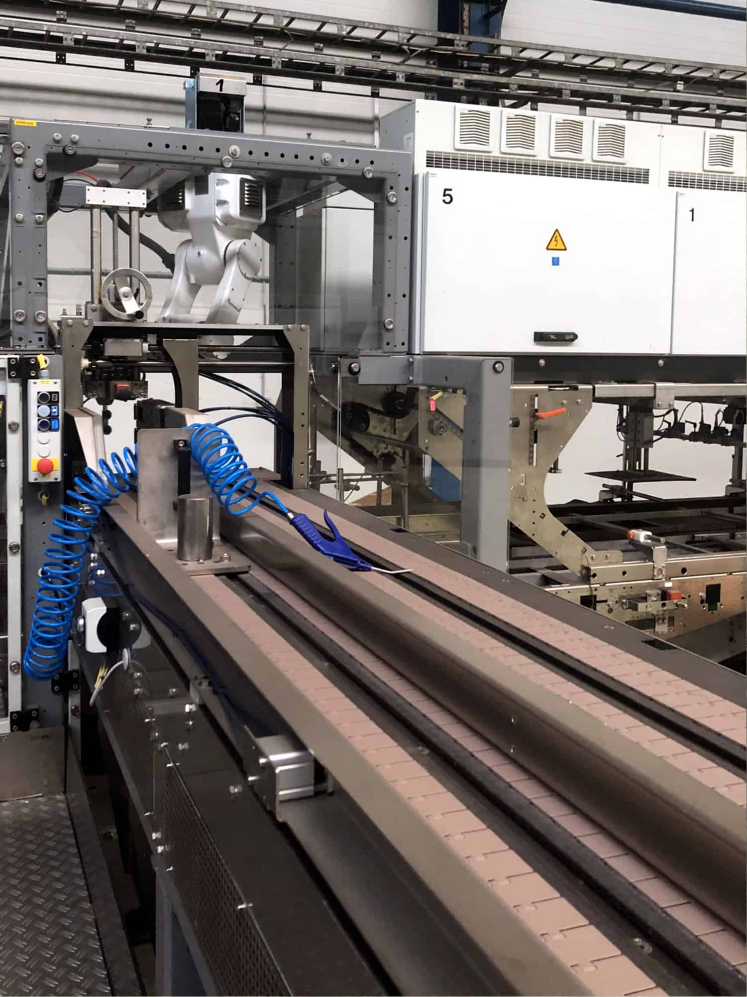 Pomieszczenie robocze of Krones Einweg Glaslinie
