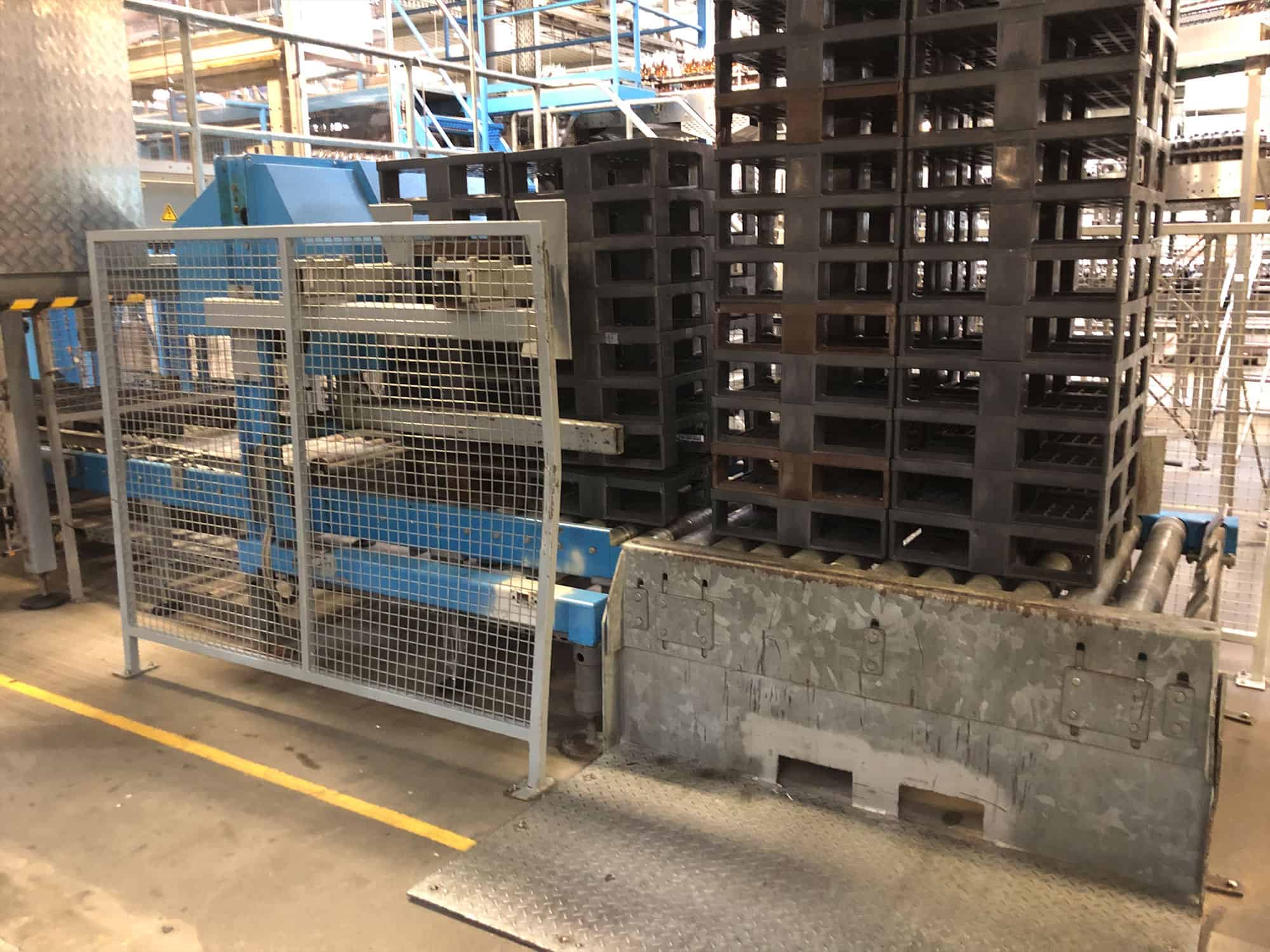 Widok z lewej of Kettner Pressant Universal