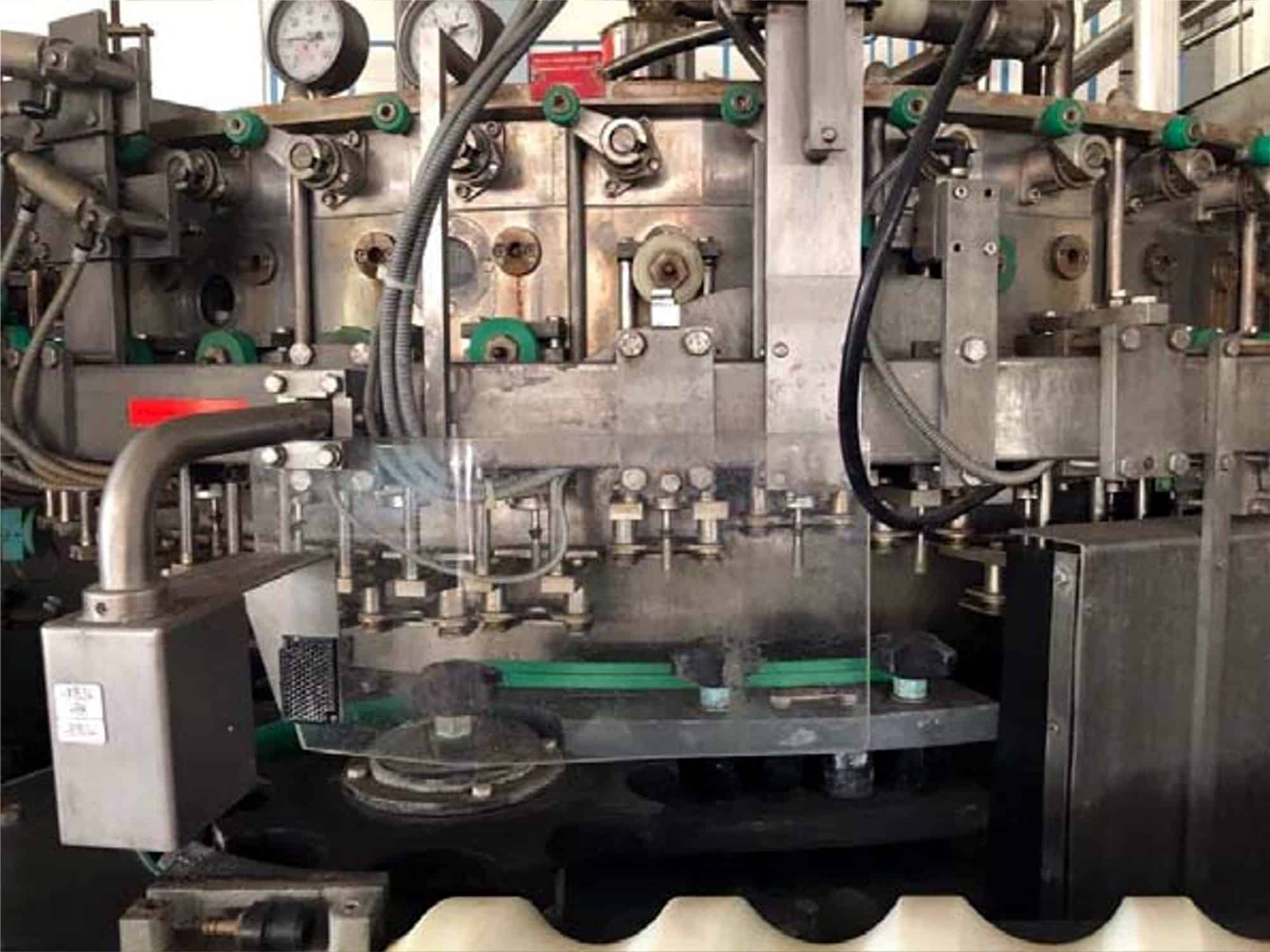 Pomieszczenie robocze of Krones TriBlock (rinser, filler, capper)